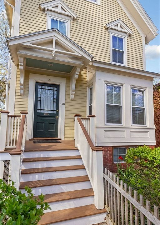 1st image of 325 Western Ave