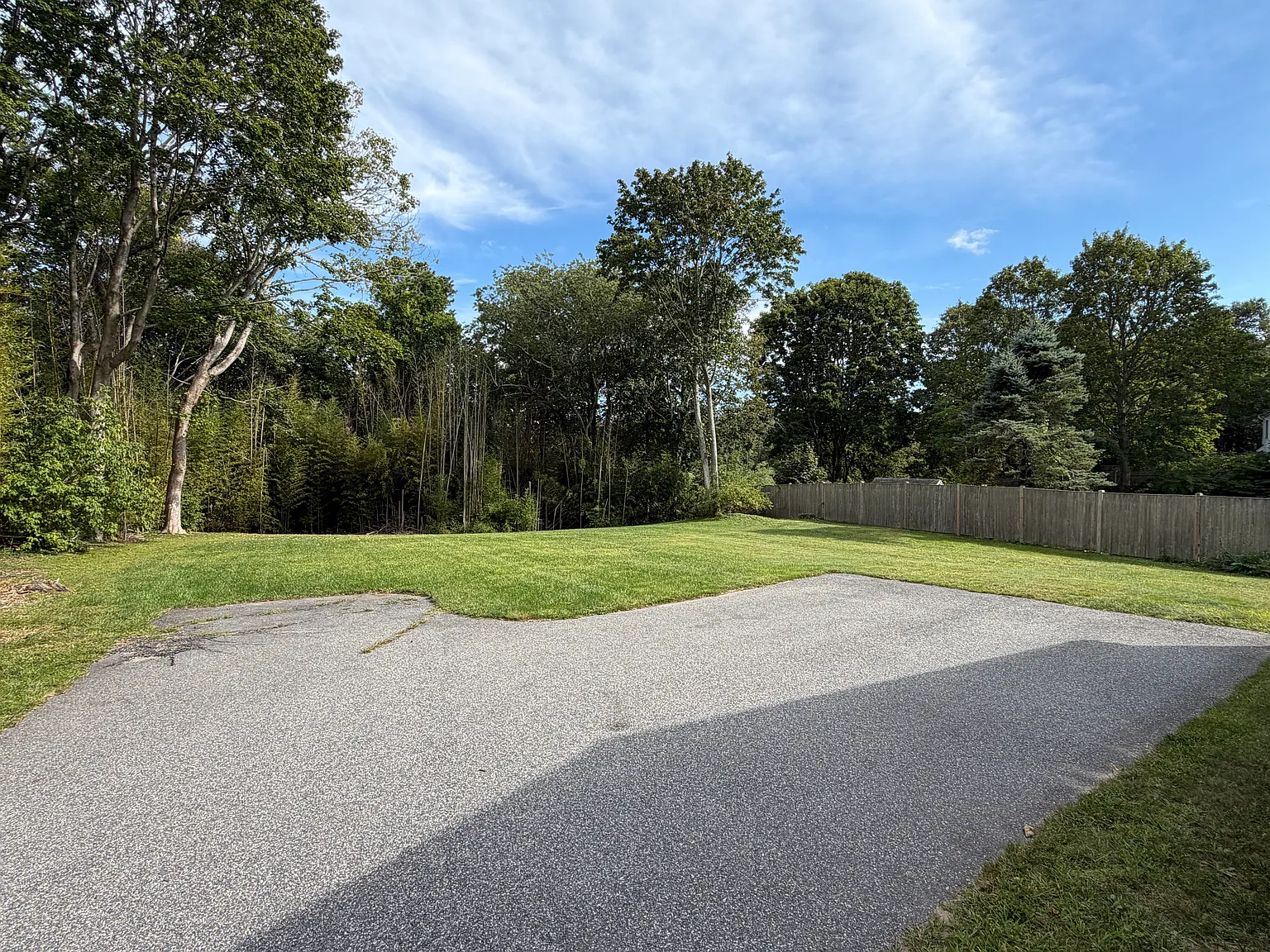 3 bed, 2.5 bath, 1680 sqft, $3,200 — Photo 4