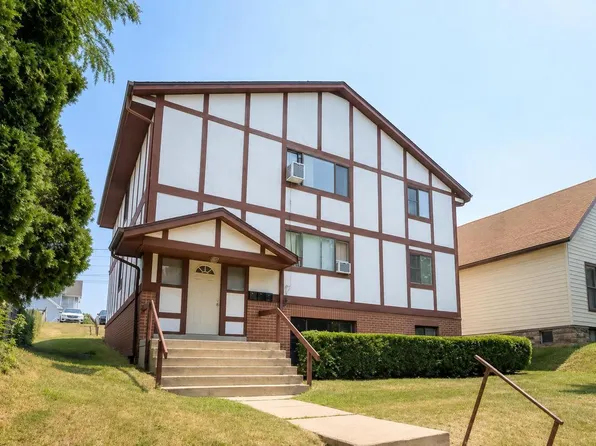 1026 S 33rd STREET, Milwaukee, WI 53215