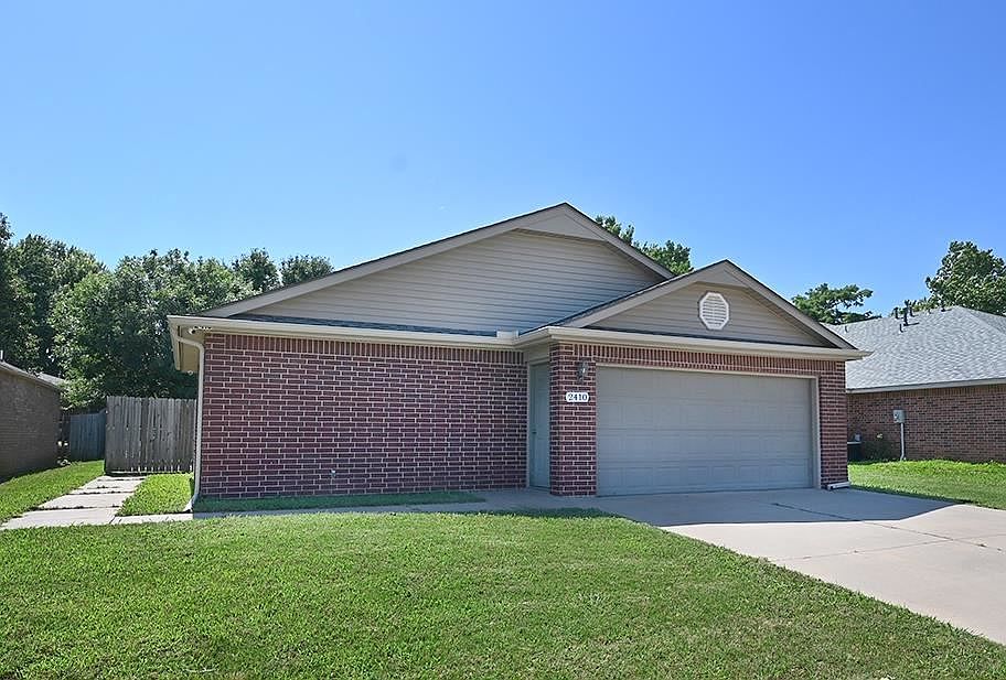 1st image of 2410 N Glenwood Dr