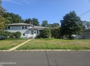 6 Orchard Rd, West Long Branch, NJ 07764