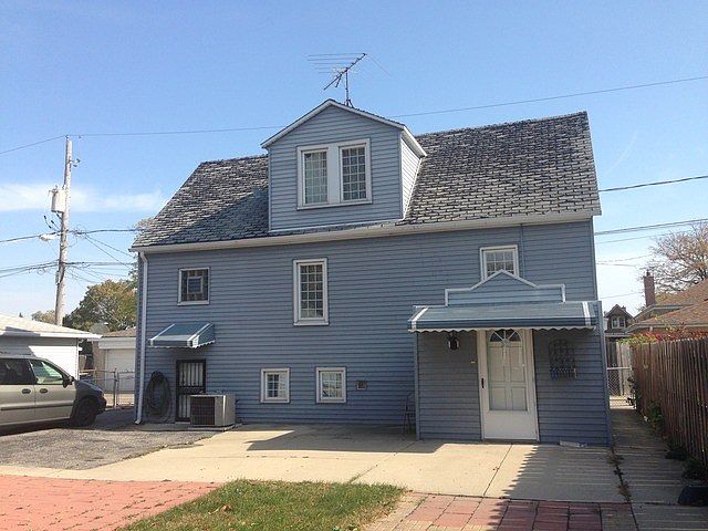 1st image of 5233 S Moody Ave