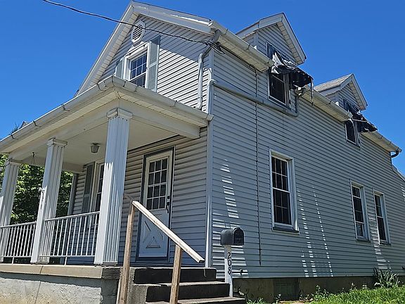 2nd image of 208 Bank Ave