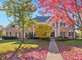 5522 S Elm St, Hinsdale, IL 60521