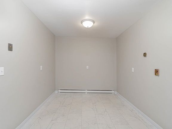 5th image of 3230 Pasadena Pl