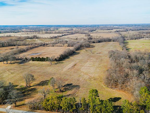 3rd image of 180 Brazil Fruitland Rd