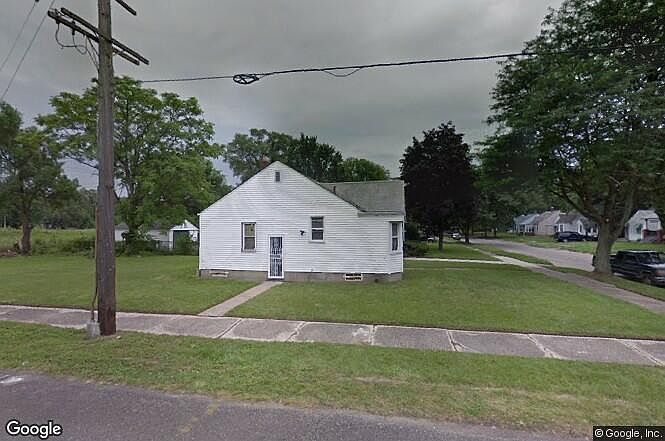 1st image of 19516 Ashton Ave