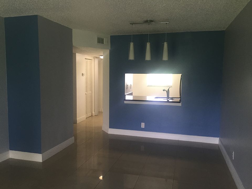 1st image of 7368 Woodmont Ave APT 106