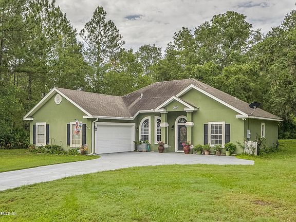 3rd image of 96019 Barnwell Cir