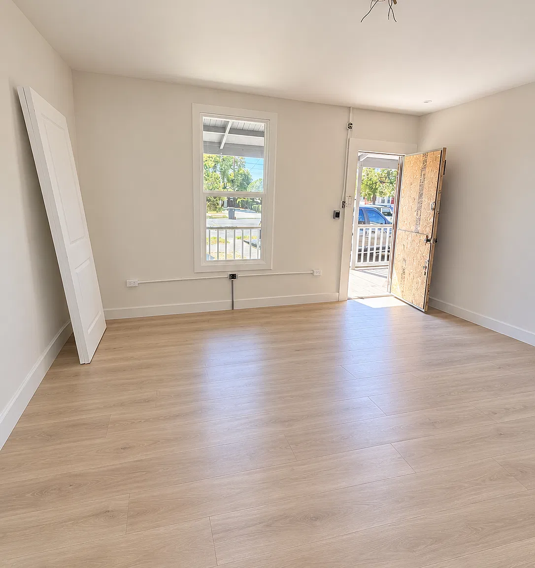 3 bed, 1.5 bath, 1100 sqft, $2,750 — Photo 4