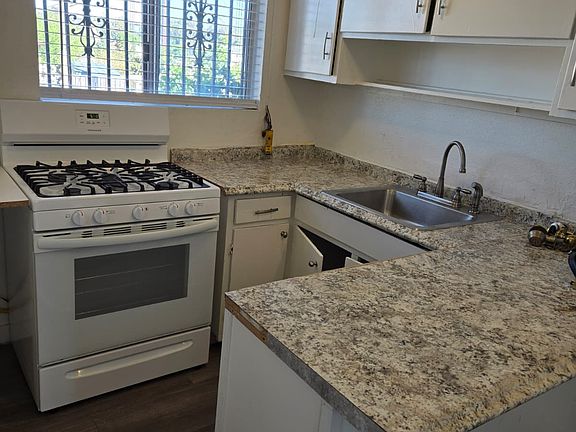 5th image of 4385 Boston Ave #4385