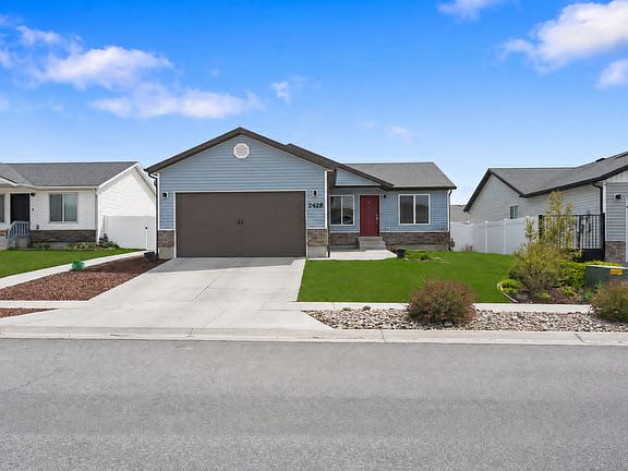 2nd image of 2428 E Jim Bridger Dr