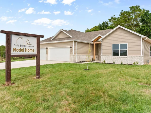 127 E Kelce Lane, Republic, MO 65738