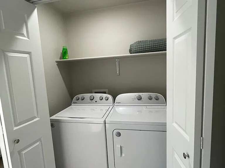 2251 W Ridgewood Dr — Photo 15