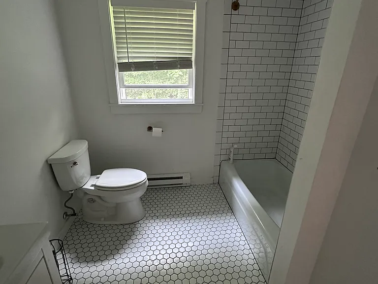 367 Belwood Ave #2 — Photo 8