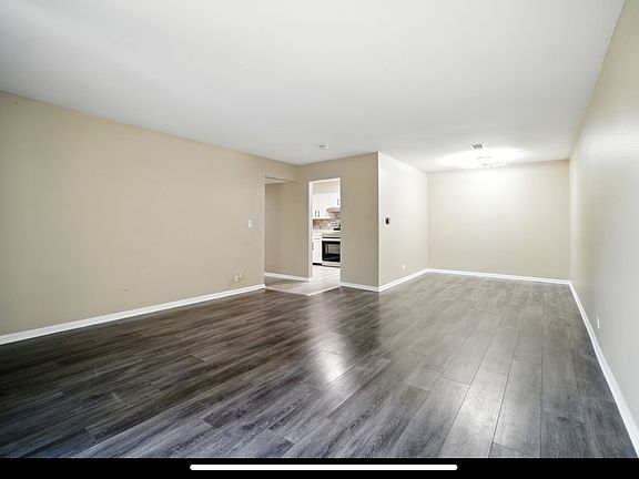 4th image of 2600 Brookwood Way Dr APT 113