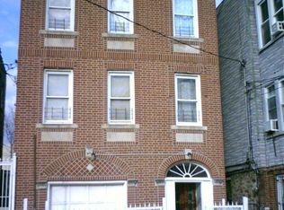 761 E 213th St, Bronx, NY 10467