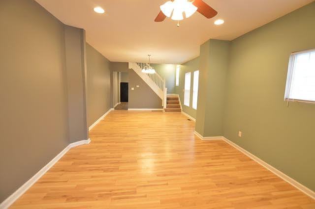 1st image of 1516 Linden St