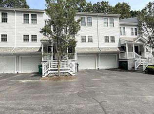 881 Greenwich Ave #22, Warwick, RI 02886