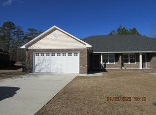 3650 Beacon Dr, Sumter, SC 29154