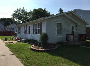 1004 N Jackson St, Bay City, MI 48708