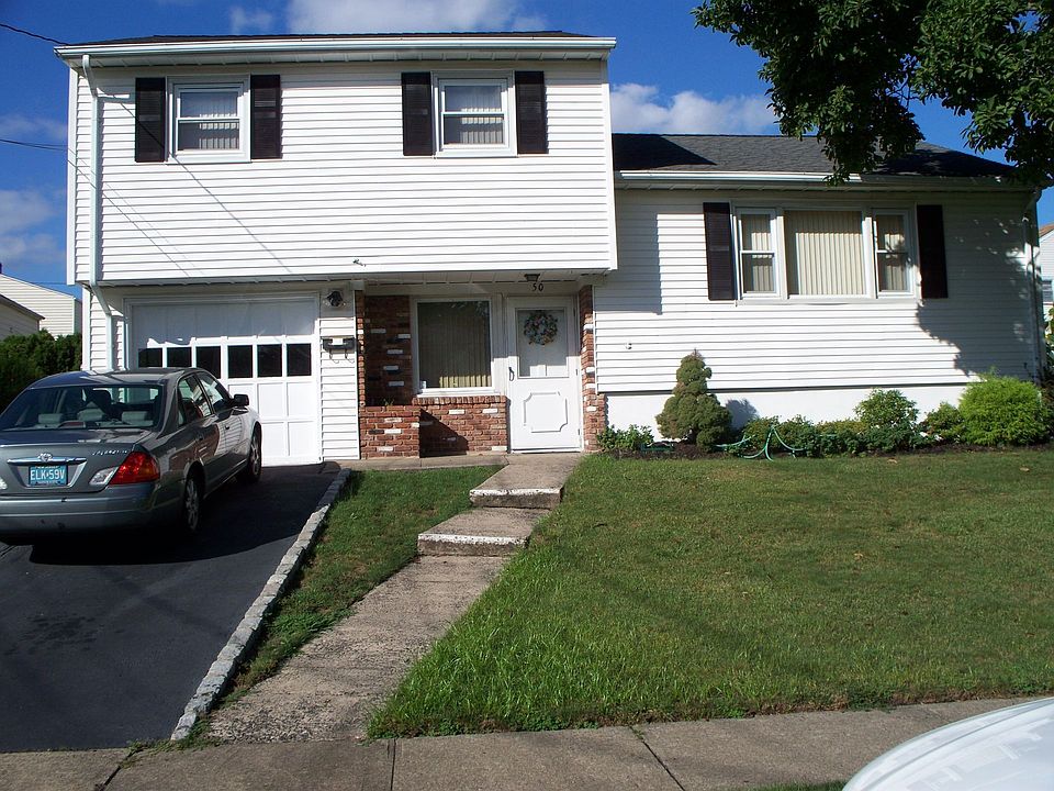 1st image of 50 Carrie Ct