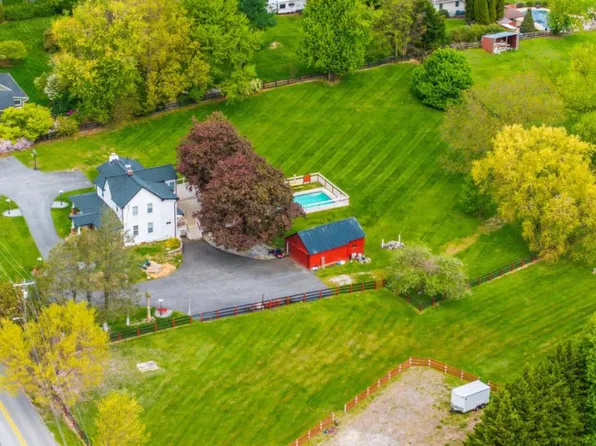3524 Blenheim Rd, Phoenix, MD 21131