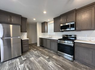 13 W Vevay Dr, Mason, MI 48854