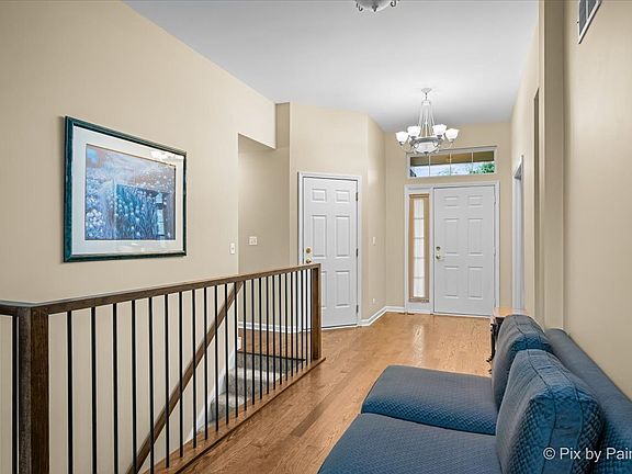 5th image of 530 Bunker Hill Ct