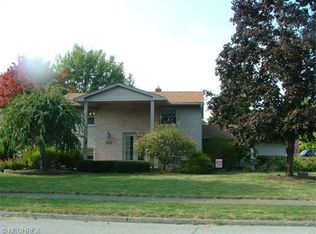 890 Nancy Ave, Niles, OH 44446