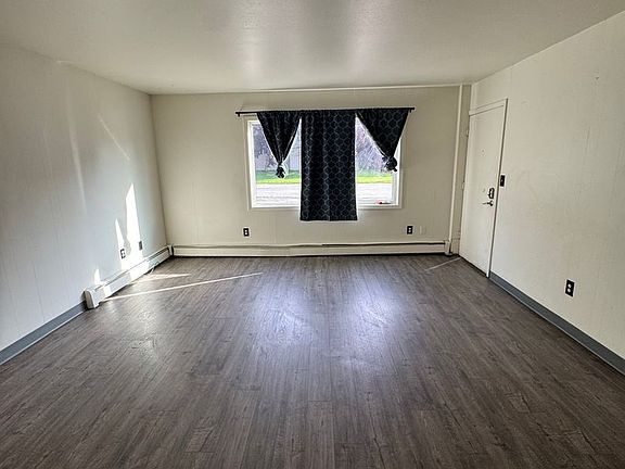 3rd image of 537 E 24th Ave #2