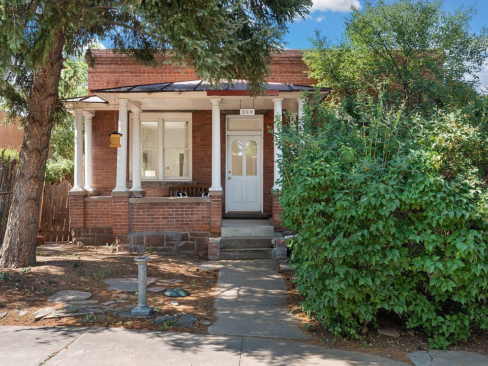 1st image of 208 E Santa Fe Ave