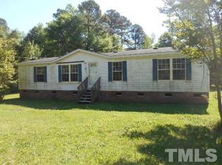 30 Eagle Rd, Clinton, NC 28328