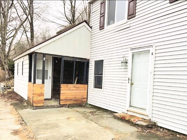 46 N Center St APT 2
