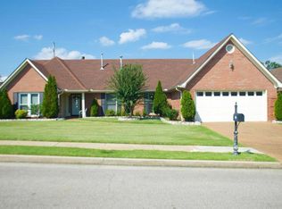 8944 Johnston St, Cordova, TN 38016