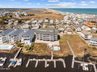 111 Florida Avenue Apt 3, Carolina Beach, NC 28428