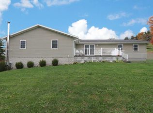 8885 Blackrun Rd, Nashport, OH 43830