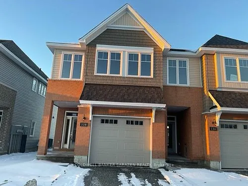538 Sonmarg Cres Photo 1