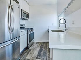 New Two Bedroom | Modern Designer Cabinetry - Quartz Countertops - Stainless-Steel Appliances - R...