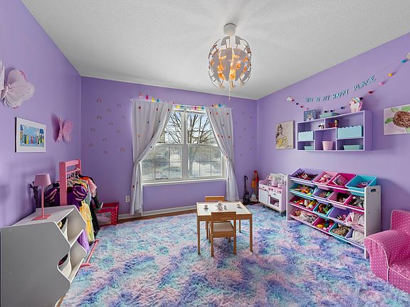 5th image of 7482 Old River Dr