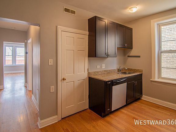 2nd image of 3023 W Diversey Ave #3