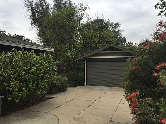 5th image of 1821 Fiske Ave
