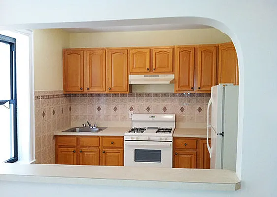 Rented by Awaye Realty Management LLC | media 5