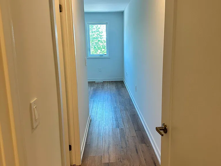 245 Dain Ave — Photo 19