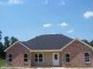 127 Williamsburg Rd, Picayune, MS 39466