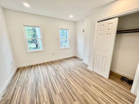 5th image of 2157 N Fairhill St #O