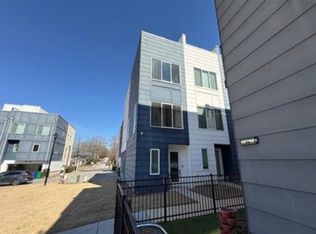 1592 Rock Dam Dr, Atlanta, GA