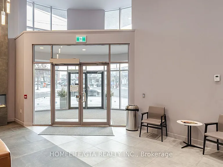 2433 Dufferin St #208 — Photo 3