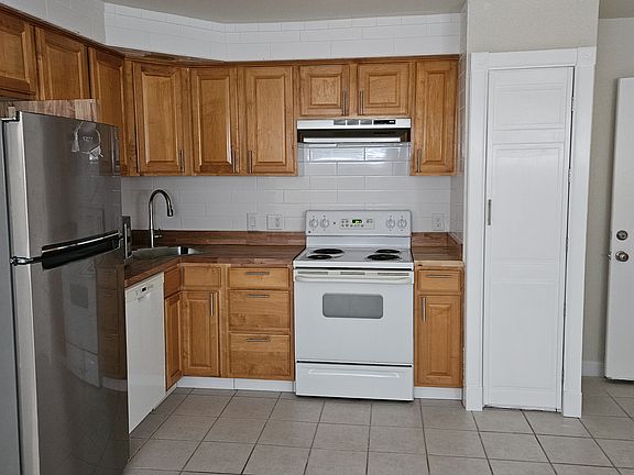 5th image of 448 E 12th St #B