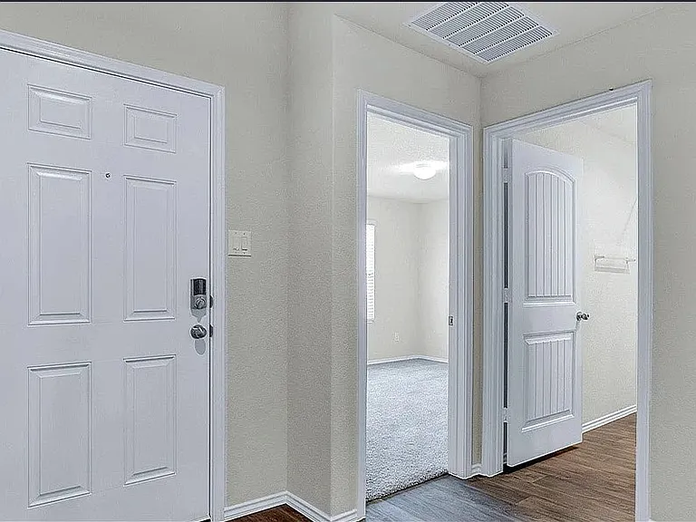 840 Indigo Way — Photo 2